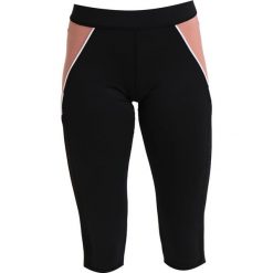 Spodnie dresowe damskie: MINKPINK SPLICED Rybaczki sportowe magnolia