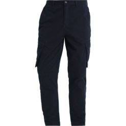 Bojówki męskie: Burton Menswear London TAPERED Bojówki navy