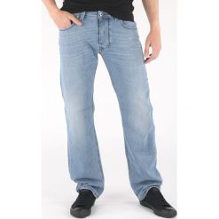 Diesel Larkee Dżinsy Niebieski. Niebieskie jeansy męskie Diesel, bez wzorów. Za 697,95 zł.