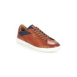 Buty Redskins AMICAL. Pomarańczowe trampki męskie marki Redskins, bez wzorów, bez zapięcia. Za 319,20 zł.