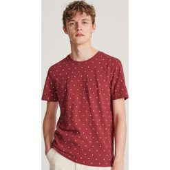 T-shirt z bawełny organicznej - Bordowy. Czerwone t-shirty męskie Reserved, s, bez wzorów, z bawełny, bez kołnierzyka. W wyprzedaży za 19,99 zł.