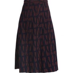 Ivko SKIRT Spódnica trapezowa navy. Niebieskie spódniczki trapezowe marki Ivko, z poliesteru. Za 629,00 zł.