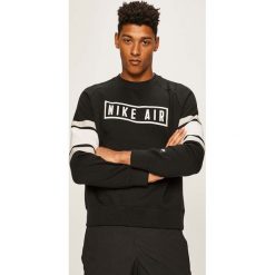 Nike Sportswear - Bluza. Zielone bluzy męskie m, z aplikacjami, z elastanu, z okrągłym kołnierzem. W wyprzedaży za 229,90 zł.