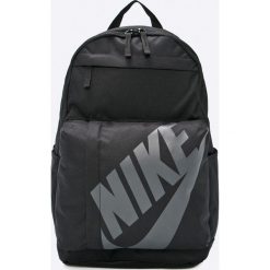 Nike Sportswear - Plecak. Czarne plecaki męskie marki Nike Sportswear, z poliesteru. W wyprzedaży za 89,90 zł.