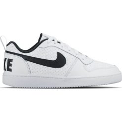 BUTY NIKE COURT BOROUGH LOW (GS). Czarne buty dziewczęce sportowe Nike, na lato, bez wzorów, ze skóry, bez zapięcia, nike court. Za 169,99 zł.