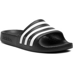 Klapki adidas - adilette Aqua K F35556 Cblack/Ftwwht/Cblack. Czarne klapki damskie Adidas, bez wzorów, z tworzywa sztucznego, bez obcasa. Za 69,95 zł.