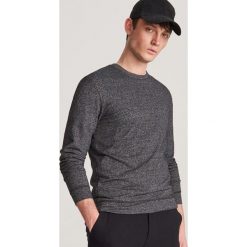 Melanżowa koszulka - Szary. Szare koszulki męskie Reserved, s, bez wzorów, bez kołnierzyka, bez rękawów. W wyprzedaży za 39,99 zł.
