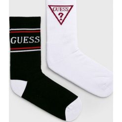 Guess Jeans - Skarpetki (2 pack). Białe skarpetki damskie z aplikacjami, z elastanu. Za 59,90 zł.
