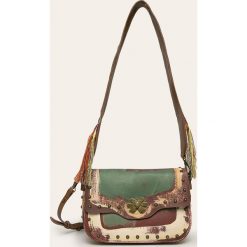 Desigual - Torebka. Listonoszki damskie Desigual, w paski, ze skóry ekologicznej, na ramię, bez dodatków. W wyprzedaży za 219,90 zł.