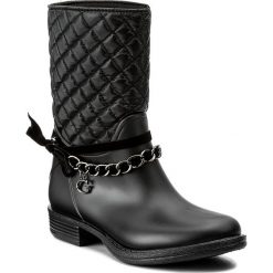 Kalosze GUESS - Romy FLROW3 RUB11 BLKBL. Czarne buty zimowe damskie marki Guess, z aplikacjami, z materiału. W wyprzedaży za 289,00 zł.