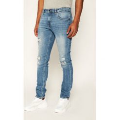 Jeansy Skinny Fit Guess Chris M01A27 D3Y91. Niebieskie jeansy męskie Guess, m, z aplikacjami. W wyprzedaży za 369,00 zł.