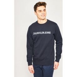 Bluza Calvin Klein Jeans Institutional Logo J30J307758. Szare bluzy męskie Calvin Klein Jeans, xxl, bez wzorów, z jeansu, bez kołnierzyka, bez rękawów, bez kaptura. W wyprzedaży za 239,00 zł.