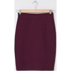 Spódnica basic -. Spódniczki damskie House, s, bez wzorów. Za 39,99 zł.
