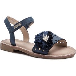 Sandały NELLI BLU CS2590-03. Niebieskie sandały dziewczęce Nelli Blu, ze skóry ekologicznej, bez zapięcia. Za 49,99 zł.