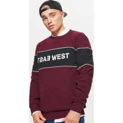Bluza z napisem - Bordowy. Czerwone bluzy męskie marki Cropp, s, z napisami. Za 99,99 zł.