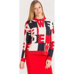 SWETER AIRE Weekend Max Mara. Czerwone swetry damskie Weekend Max Mara, s, bez wzorów, z materiału, bez rękawów, bez kaptura. Za 629,40 zł.