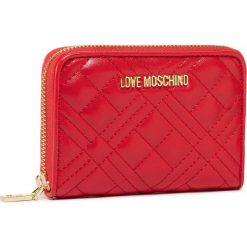 Duży Portfel Damski LOVE MOSCHINO - JC5622PP0AKA0500 Rosso. Czerwone portfele damskie Love Moschino, bez wzorów, ze skóry ekologicznej. W wyprzedaży za 269,00 zł.