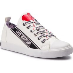 Trampki MOSCHINO - JA15013G07JB0100 Bianco. Białe trampki i tenisówki damskie marki MOSCHINO, bez wzorów, z gumy, bez zapięcia. Za 719,00 zł.