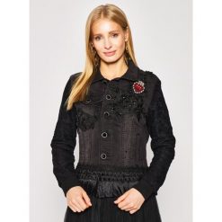 Kurtka jeansowa Desigual Lolita 20SWED35. Czarne kurtki damskie Desigual, bez wzorów, z elastanu, bez kaptura. W wyprzedaży za 449,00 zł.