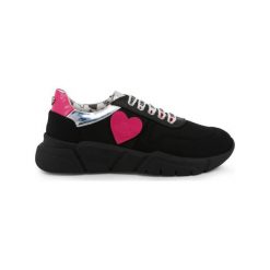 Love Moschino Sneakersy JA15203G17IK. Sneakersy damskie Love Moschino, ze skóry. Za 548,00 zł.