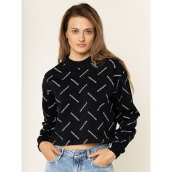 Bluza Calvin Klein Jeans J20J212950. Czarne bluzy damskie Calvin Klein Jeans, xs, bez wzorów, z bawełny, bez rękawów, bez kaptura. W wyprzedaży za 289,00 zł.