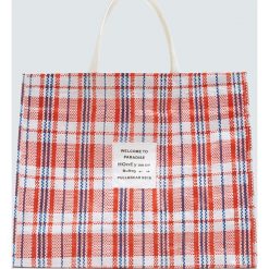 Torba shopper w kratkę z napisem. Szare torby damskie na zakupy marki Pull&Bear, z napisami. Za 59,90 zł.