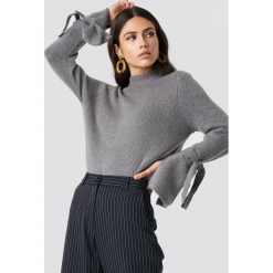 Rut&Circle Sweter z wiązaniami Vera - Grey. Szare golfy damskie Rut&Circle, z dzianiny. Za 121,95 zł.