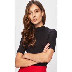 Answear - Bluzka. Różowe bluzki damskie ANSWEAR, s, bez wzorów, z elastanu, z golfem, z krótkim rękawem. Za 69,90 zł.