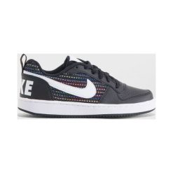 Nike tenisówki chłopięce Court Royale Low SE black/white 36.5. Czarne buty chłopięce sportowe Nike, bez wzorów, ze skóry, sportowe, bez zapięcia. Za 235,00 zł.
