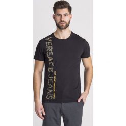T-SHIRT Versace Jeans. Czarne t-shirty męskie Versace Jeans, s, z aplikacjami, z jeansu, z okrągłym kołnierzem. Za 391,30 zł.