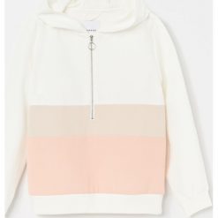 Bluza z łączonych materiałów - Kremowy. Białe bluzy damskie Reserved, bez wzorów, z materiału, bez rękawów, bez kaptura. W wyprzedaży za 29,99 zł.