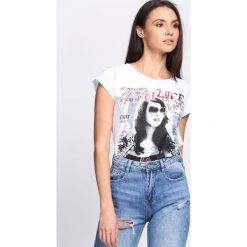 Bluzki damskie: Biały T-shirt Pretty Baby