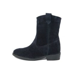 Paola Ferri botki damskie 38 ciemnoniebieska. Niebieskie botki damskie Paola Ferri, z zamszu, bez obcasa, na zamek. Za 429,00 zł.