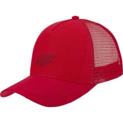 Czapka z daszkiem damska CAD003 - czerwony. Czerwone czapki damskie marki 4f, bez wzorów. Za 44,99 zł.