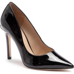 Szpilki GUESS - Bellamy2 FL6BY2 PAF08 BLACK. Czarne półbuty damskie Guess, z aplikacjami, ze skóry ekologicznej, bez obcasa, na obcasie, bez zapięcia. W wyprzedaży za 439,00 zł.