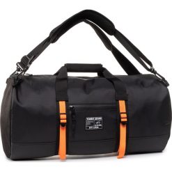 Torba TOMMY JEANS - Tjm Urban Tech Duffle Nyl AM0AM05912 0F5. Czarne plecaki męskie Tommy Jeans, bez wzorów, z jeansu, sportowe. Za 579,00 zł.