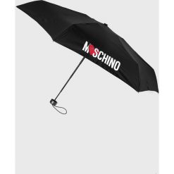 Moschino - Parasol. Czarne parasole MOSCHINO, bez wzorów. Za 299,90 zł.