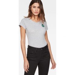 G-Star Raw - Top. Szare bluzki damskie G-Star RAW, s, z aplikacjami, z bawełny, retro, z okrągłym kołnierzem, z krótkim rękawem. W wyprzedaży za 69,90 zł.