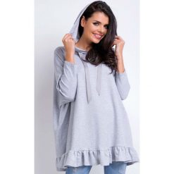 Szara Oversizowa Bluza z Kapturem Wykończona Falbanką. Szare bluzki damskie Molly.pl, s, bez wzorów, z jeansu, z długim rękawem, długie, z kapturem. Za 99,90 zł.