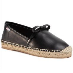 Espadryle RED VALENTINO - TQ2S0D64QLE Nero/Nero 0NO. Czarne espadryle damskie Red Valentino, bez wzorów, ze skóry, bez obcasa, na płaskiej podeszwie. Za 1399,00 zł.