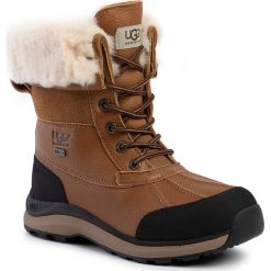 Kozaki UGG - W Adirondack Boot III 1095141 W/Che. Pomarańczowe kozaki damskie Ugg, na zimę, z wełny, bez zapięcia. Za 1099,00 zł.