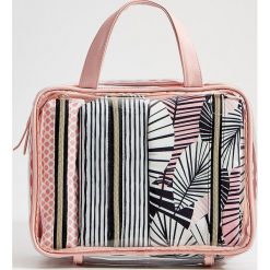 Zestaw kosmetyczek w etui - Wielobarwny. Etui damskie Mohito. Za 79,99 zł.