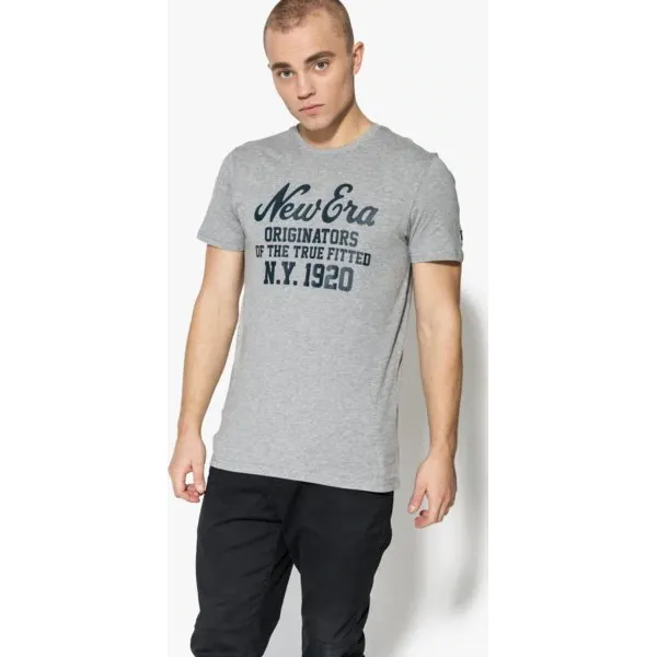 New Era Koszulka Ss Ne Originators Tee Ne Lgh , szary, rozmiar S. Szare koszulki męskie New Era, s, z nadrukiem, z materiału, klasyczne, z klasycznym kołnierzykiem, bez rękawów. W wyprzedaży za 49,99 zł.