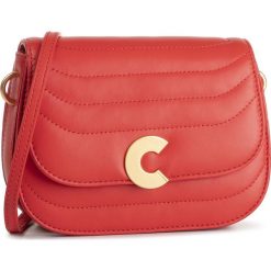 Torebka COCCINELLE - EN7 Craquante Matelasse E1 EN7 55 01 01 Polish Red R08. Czerwone listonoszki damskie Coccinelle, bez wzorów, ze skóry, bez dodatków. W wyprzedaży za 909,00 zł.