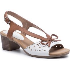 Sandały CLARA BARSON - WS2817-02 White. Pomarańczowe klapki damskie Clara Barson, bez wzorów, ze skóry ekologicznej, bez obcasa, na obcasie. Za 69,99 zł.