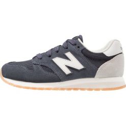 New Balance KL520 Tenisówki i Trampki navy. Szare tenisówki męskie marki New Balance, na lato, z materiału. W wyprzedaży za 202,30 zł.