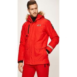 Helly Hansen - Kurtka. Czerwone płaszcze męskie Helly Hansen, xl, bez wzorów, z poliamidu, długie, z kapturem. Za 1199,00 zł.