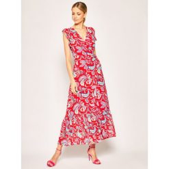 Sukienka codzienna Pepe Jeans Miren PL952673. Czerwone sukienki damskie Pepe Jeans, na co dzień, xs, bez wzorów, z poliesteru, bez kołnierzyka, bez rękawów, proste. Za 399,00 zł.