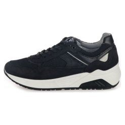 IGI & CO tenisówki męskie 42 czarne. Czarne trampki męskie Igi co, bez wzorów, bez zapięcia. W wyprzedaży za 219,00 zł.
