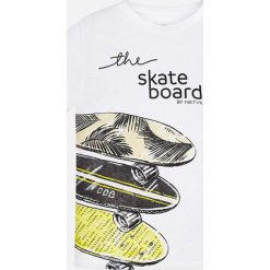 Mayoral - T-shirt dziecięcy 129-172 cm. Białe t-shirty chłopięce Mayoral, z nadrukiem, z bawełny, bez rękawów. Za 69,90 zł.